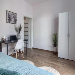 https://geodezyjna-70-cozy-rooms-p2.warsawhotelspoland.com
